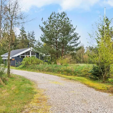 別荘 3 Bedroom In Bording *