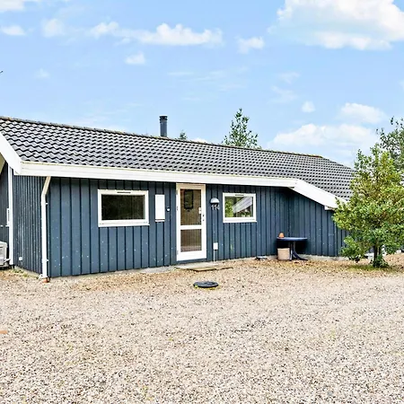 3 Bedroom In Bording Bording Stationsby